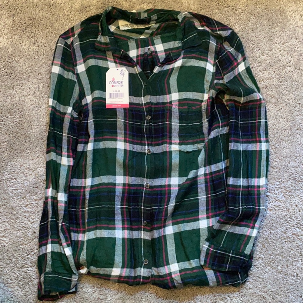 Softest flannel. Super flattering and comfy